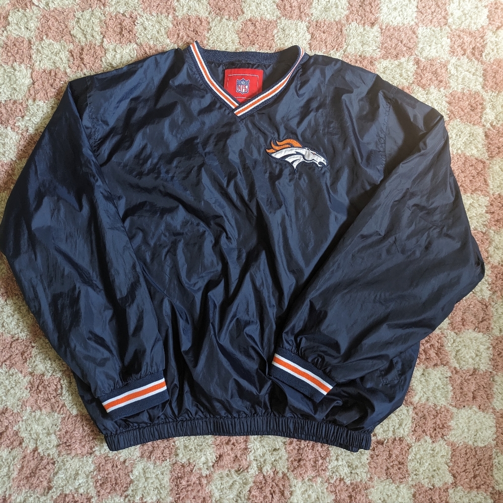 Broncos pull over NFL, size XL